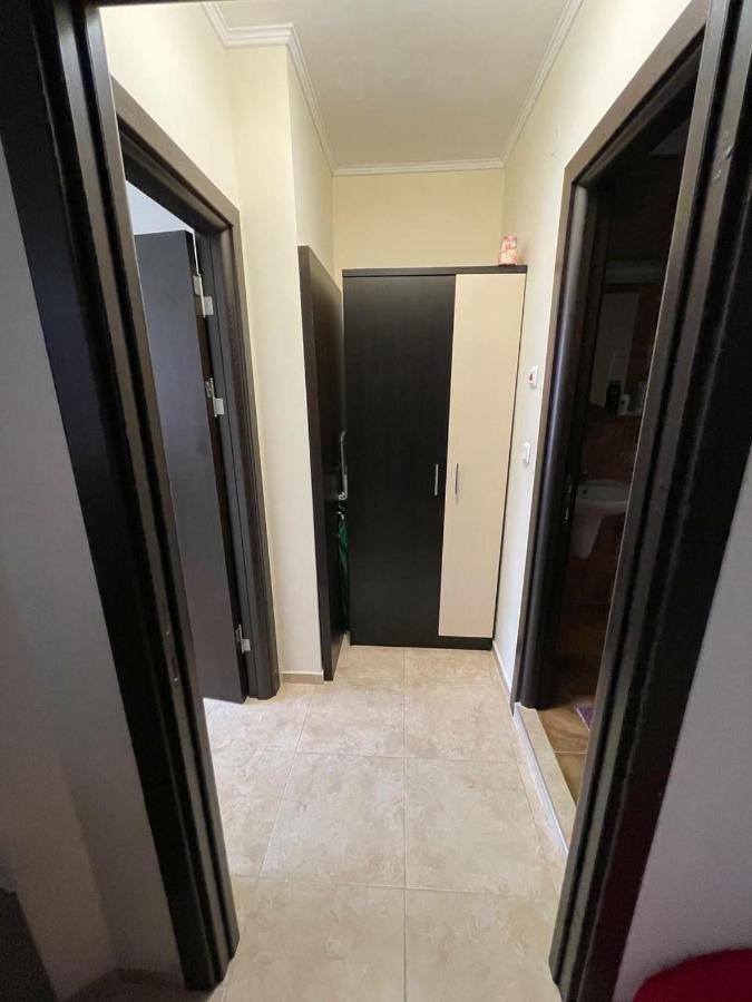 Private Apartments In Apolon Ravda Bagian luar foto
