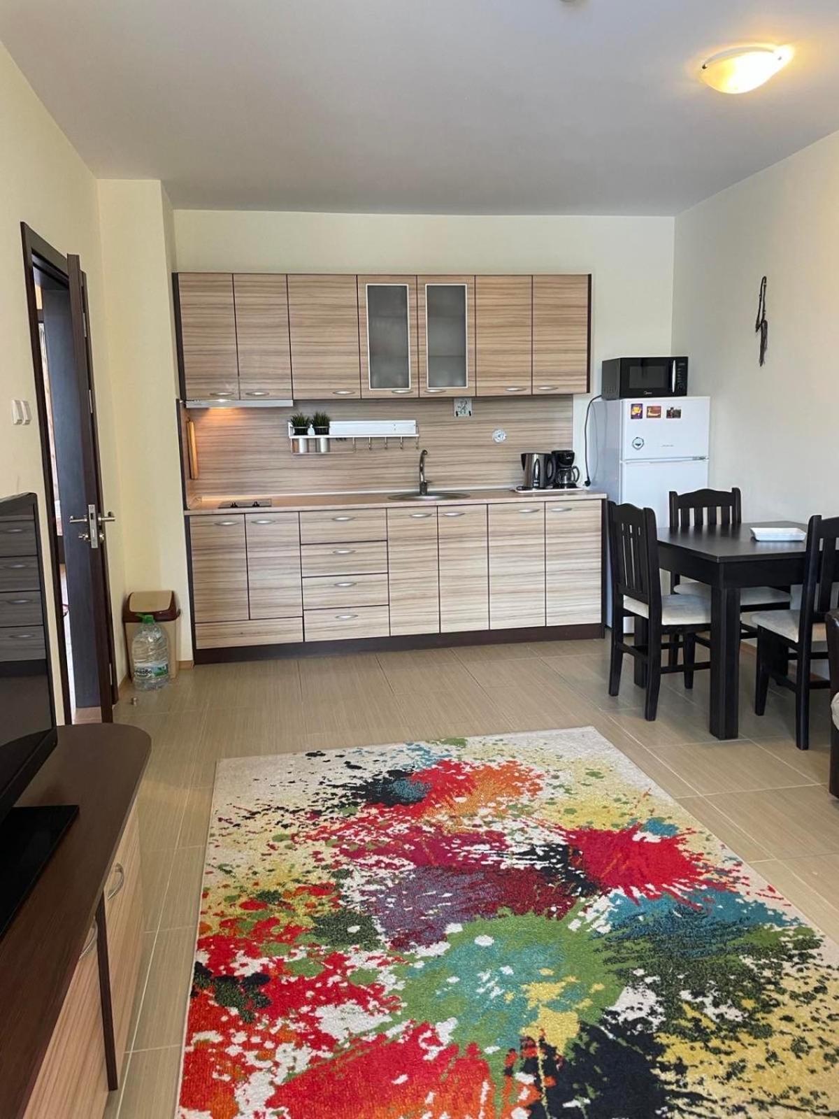 Private Apartments In Apolon Ravda Bagian luar foto