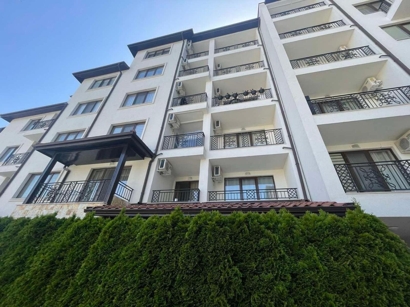 Private Apartments In Apolon Ravda Bagian luar foto
